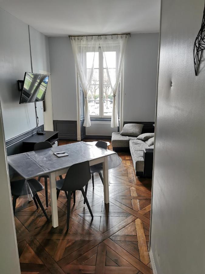 Appartement Avec Vue Sur Cathedrale Classe De Tourisme 3 Etoiles 贝叶 外观 照片